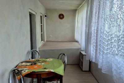 Casă cu 3 camere în Golfin