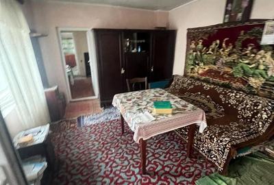 Casă cu 3 camere în Central