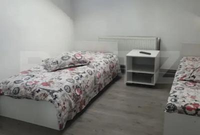 Casă cu 5 camere cu Teren 100 Mp în Central - 3