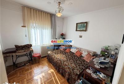 Apartament cu 3 camere semidecomandat, mobilat în Vest - 2