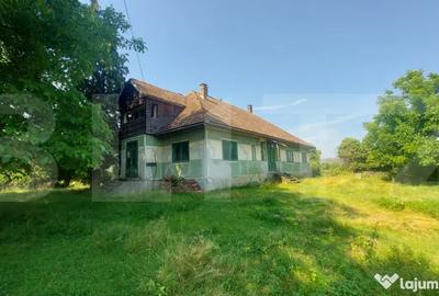 Casă cu 9 camere cu Teren 36000 Mp în Zagon - 3