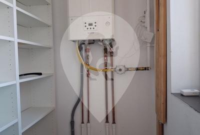 Apartament cu 3 camere în Florilor