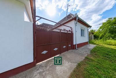 Casă individuală cu 2 camere cu Canalizare în Ghioroc - 2