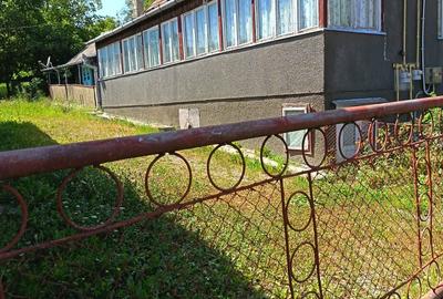 Casă cu 4 camere în Tureni