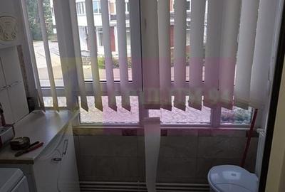 Apartament cu 3 camere decomandat în Central - 18