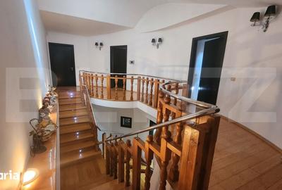 Casă cu 7 camere cu Teren 292 Mp în Central - 12