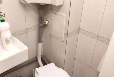 Garsonieră semidecomandată în Titan