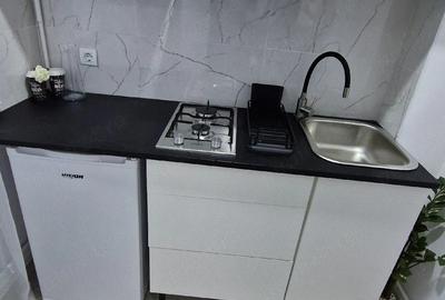 Garsonieră decomandată în Dorobanți