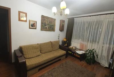 Apartament cu 2 camere semidecomandat în Aleea Carpați - 3
