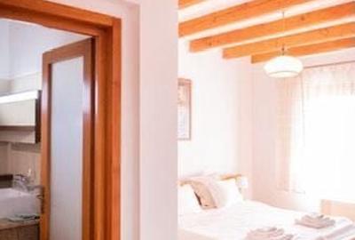 Casă cu 3 camere în Lazu Baciului - 2