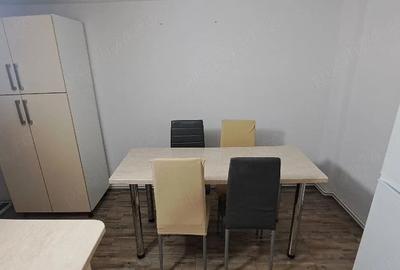 Apartament cu 3 camere decomandat în Central - 2