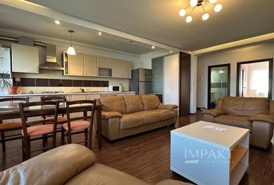 Apartament cu 4 camere semidecomandat, mobilat în Bună Ziua