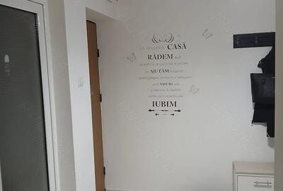 Apartament cu 3 camere semidecomandat în Donici - 8