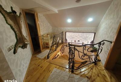 Casă cu 5 camere decomandat cu Canalizare în Central - 9