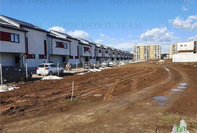 Teren Construcții intravilan de 827 mp, în Păcii