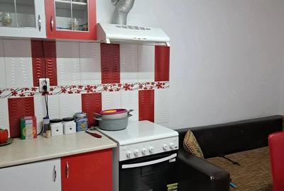 Casă cu Teren 100 Mp în Central - 4