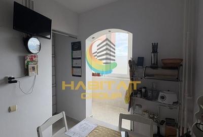 Apartament cu 3 camere decomandat în Tei