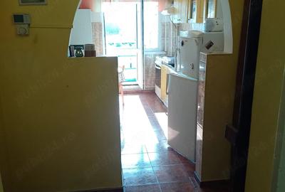 Apartament cu 3 camere decomandat în Exterior Vest - 1