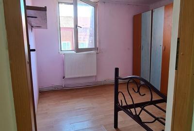 Apartament cu 2 camere decomandat în Mircea cel Bătrân - 7