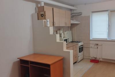 Garsonieră în Dâmbul Rotund