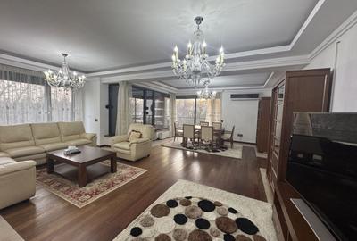 Apartament cu 4 camere decomandat, mobilat în Nordului - 2