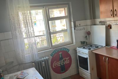 Apartament cu 3 camere decomandat în Militari - 2