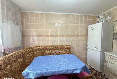 Apartament cu 2 camere decomandat în Gară