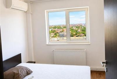 Apartament cu 3 camere decomandat în Berceni