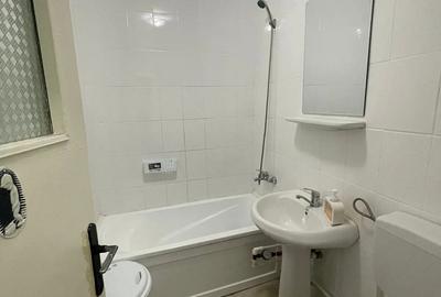 Apartament cu 2 camere semidecomandat în Micro 19 - 1