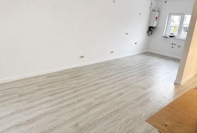 Duplex cu 4 camere cu Canalizare în Moșnița Nouă - 3