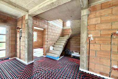 Casă individuală cu 4 camere cu Canalizare în Sânandrei - 4