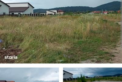 Teren Construcții intravilan de 884 mp, în Sânpetru