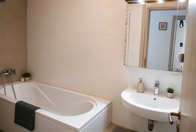 Apartament cu 3 camere decomandat în Runcu - 5