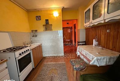 Apartament cu 3 camere decomandat în Nord
