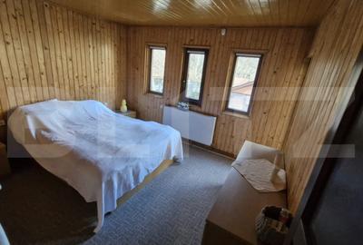 Casă cu 5 camere cu Teren 3000 Mp în Valea Inzelului - 5