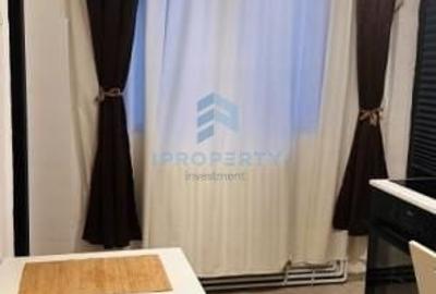 Apartament cu 3 camere semidecomandat în Cișmigiu