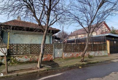Casă cu 4 camere cu Canalizare în Colentina