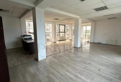Spațiu comercial, de 80 mp, în Simion Bărnuțiu