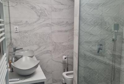 Apartament cu 4 camere semidecomandat în Central - 6