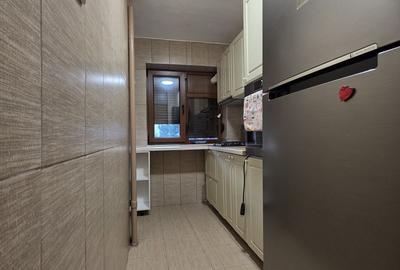 Apartament cu 3 camere în Giurgiului