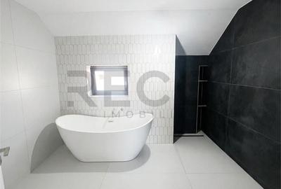 Casă cu 4 camere în Cihei