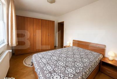 Apartament cu 3 camere în P-ța Unirii