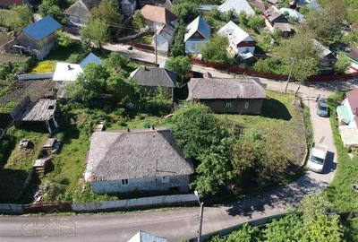Casă cu 4 camere cu Teren 1000 Mp în Hăulișca