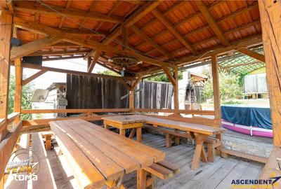 Casă cu 4 camere cu Teren 1514 Mp în Simeria