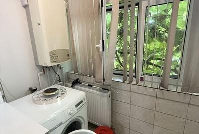Apartament cu 3 camere semidecomandat în Copou