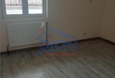 Casă cu 3 camere cu Teren 183 Mp în Chitila