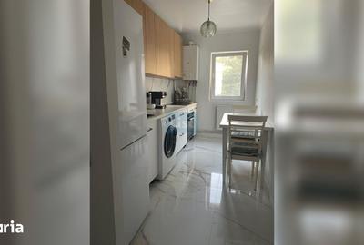 Apartament cu 2 camere decomandat în Plopilor - 1