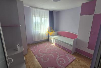 Apartament cu 2 camere decomandat, mobilat în Zorilor - 3
