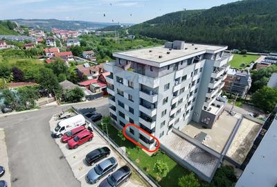 Apartament cu 2 camere decomandat, mobilat în Florești
