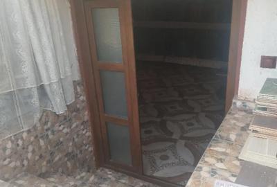 Casă cu 3 camere în Runcu - 9